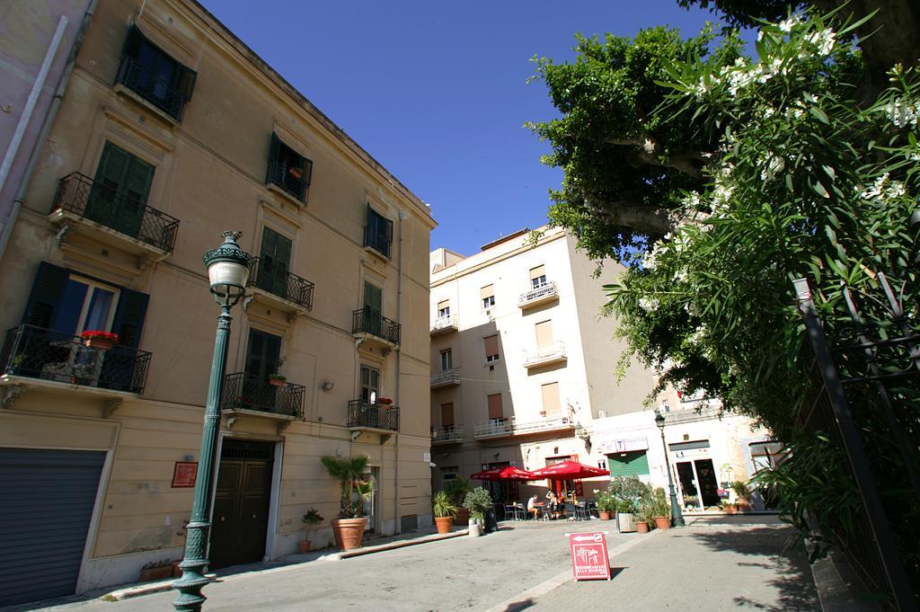 Alla Marina Bed And Breakfast Trapani Luaran gambar
