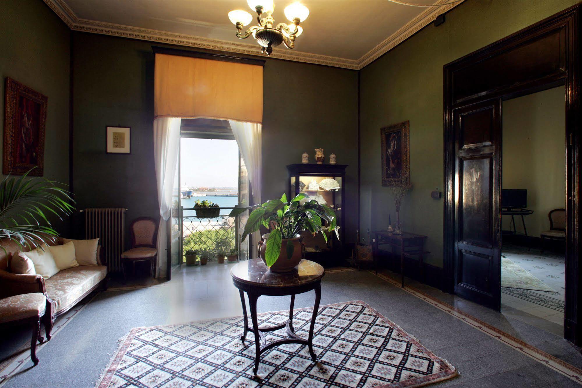 Alla Marina Bed And Breakfast Trapani Luaran gambar